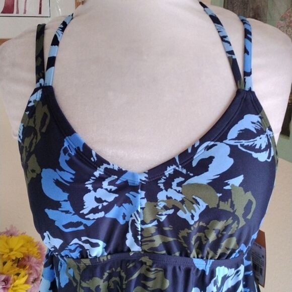NWT Kona Sol Swim Top - Picture 2 of 10